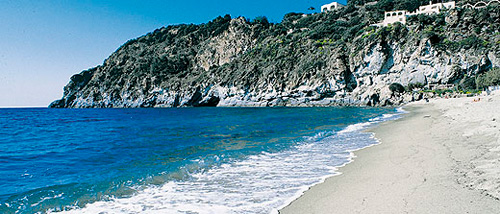 La cala (spiaggia) di San Francesco
