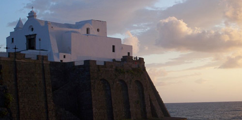 La chiesa di Santa Maria del Soccorso a Forio d'Ischia