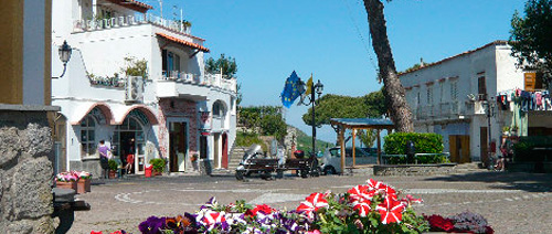 Una bella immagine del centro di Fontana