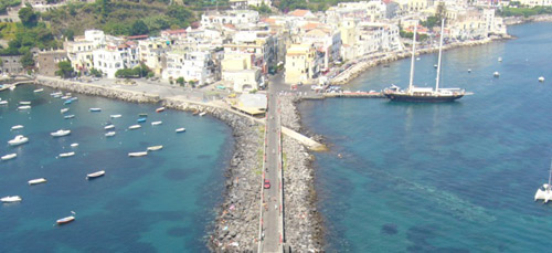 Ischia ponte - veduta dal castello aragonese